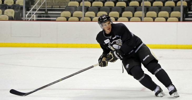 Sidney Crosby leaves practice and fans go nuts on social media