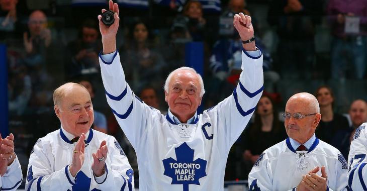 Maple Leafs captain George Armstrong has died.
