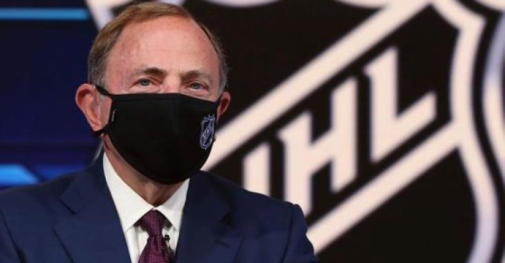 Gary Bettman confirms players are confined to their homes for the season