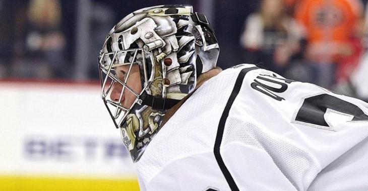 Kings goaltender Jonathan Quick turns back the clock with his new gear 
